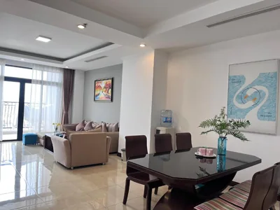 Vinhomes Royal City Luxury Apartment 2 Br – Photos 5